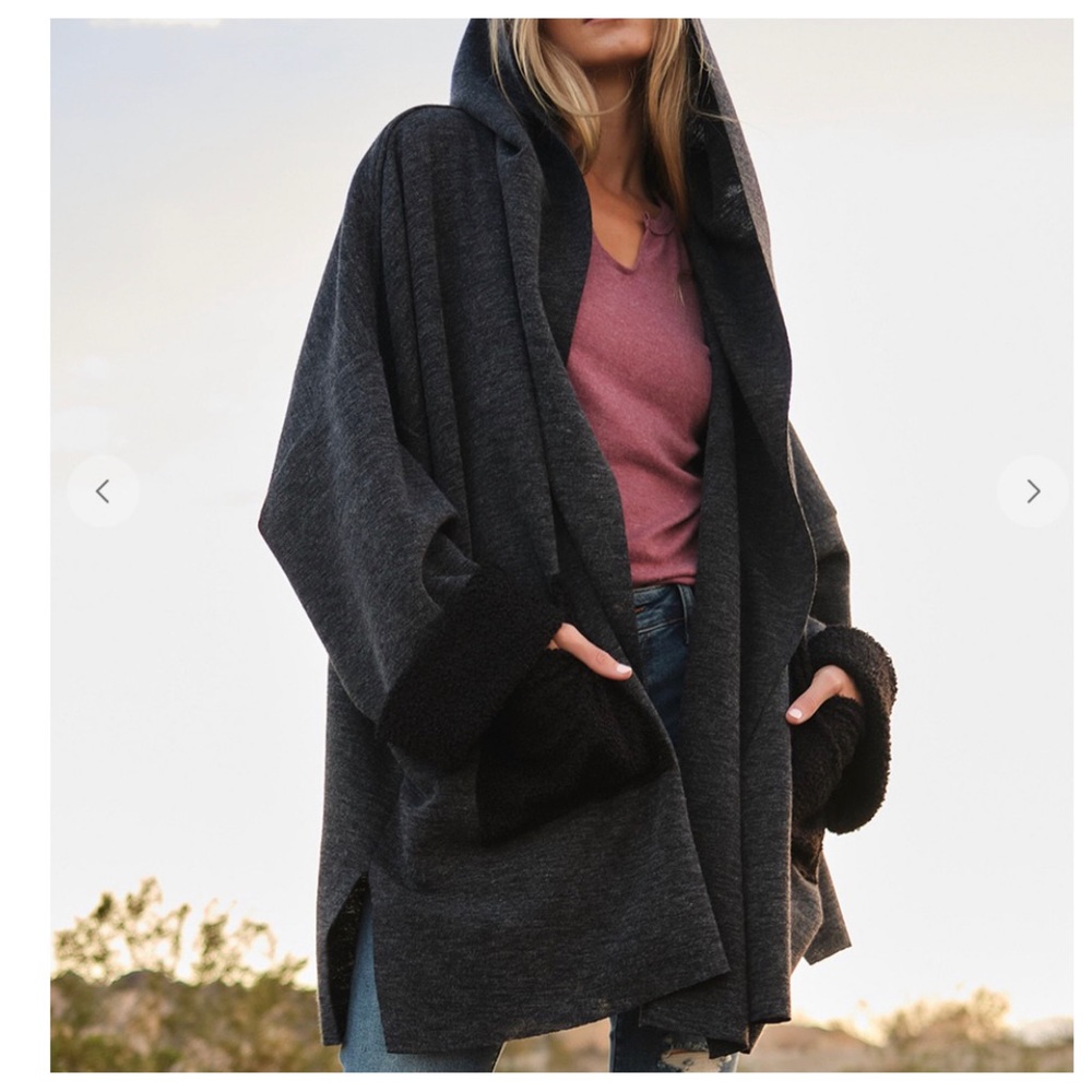 31 Oversized Stunning chic and Comfy Multi Fabric Hoodies Cardigan - Picture 4 of 7